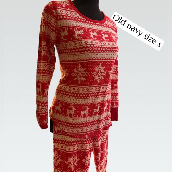 Old navy Red and White Patterned pajama set size s - Picture 8 of 16